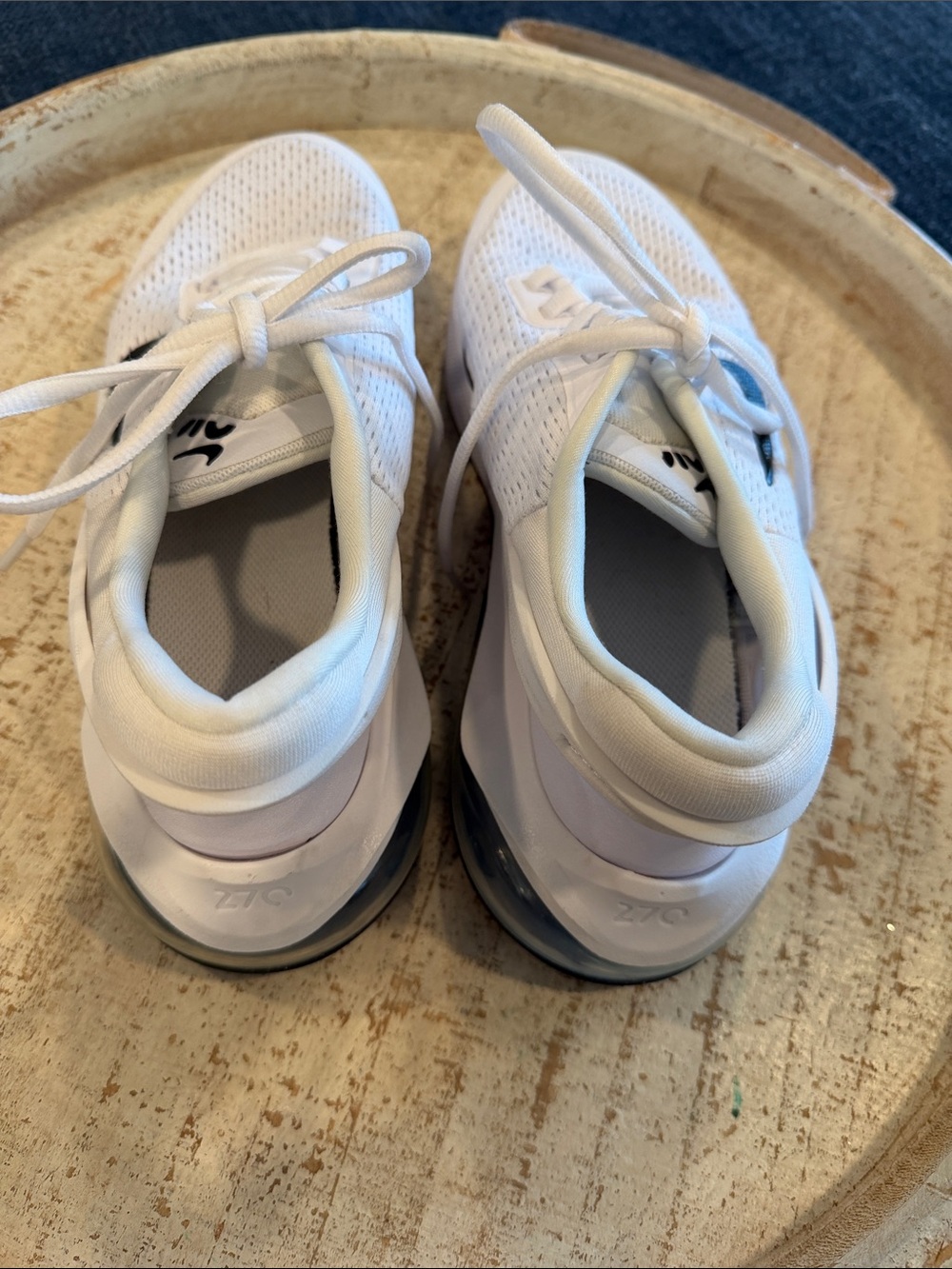 Nike White and Black Women’s Air-Cushion Running Sneakers - Picture 5 of 7